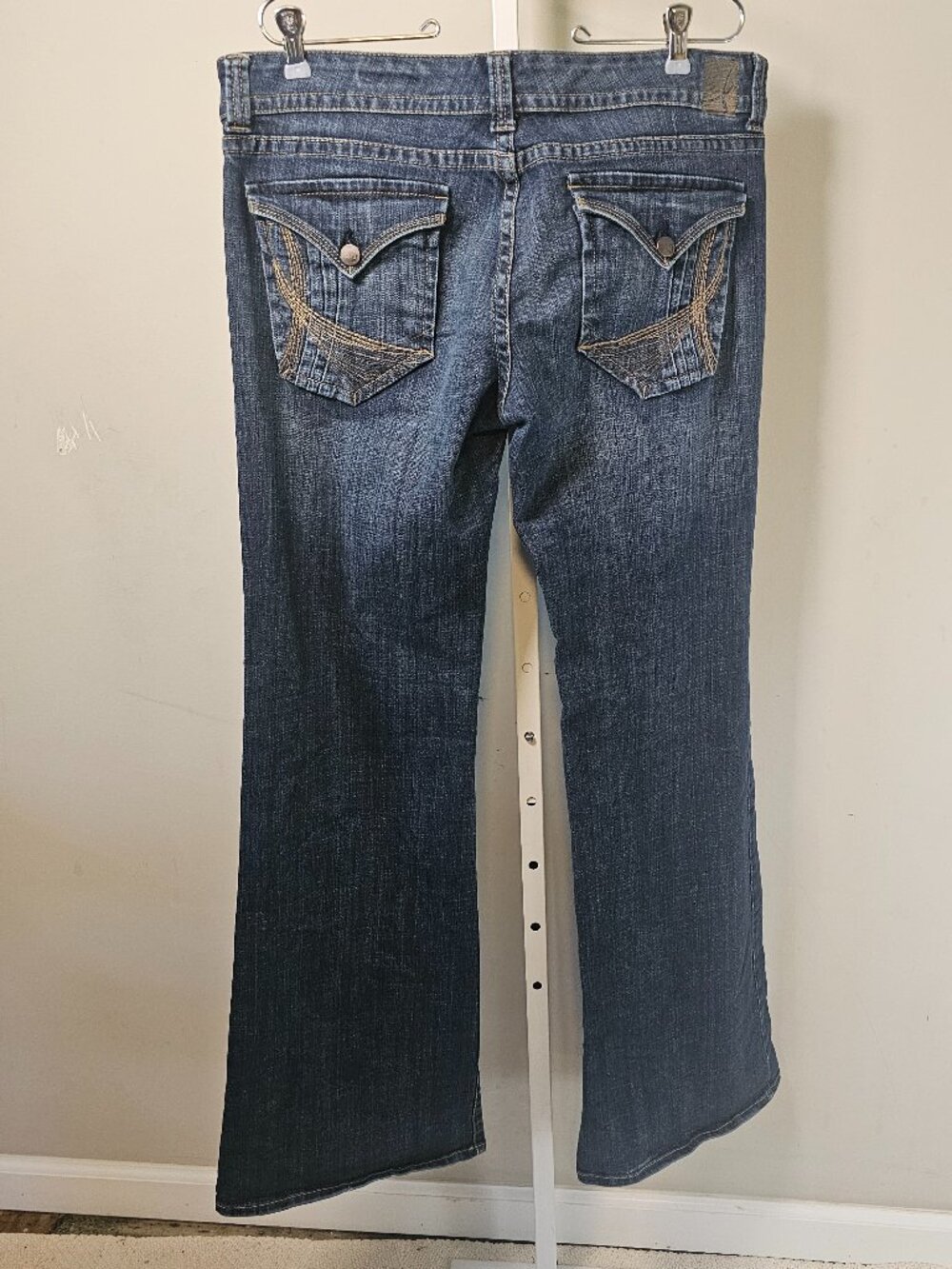 !It Jeans Sophie Blue Grunge Flared Low Rise 32L - Picture 3 of 9